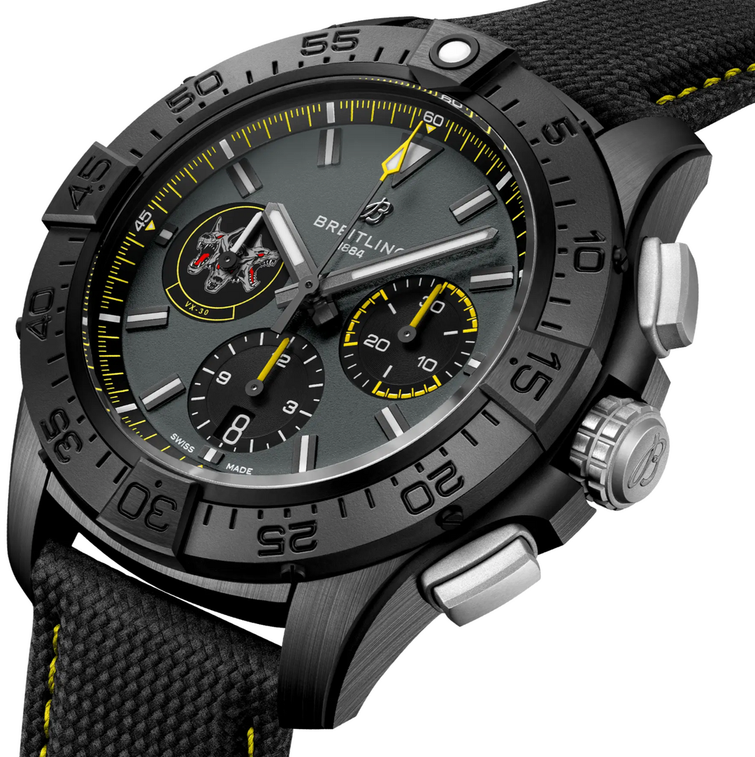 Avenger B01 Chronograph 44 Night Mission USN Bloodhounds