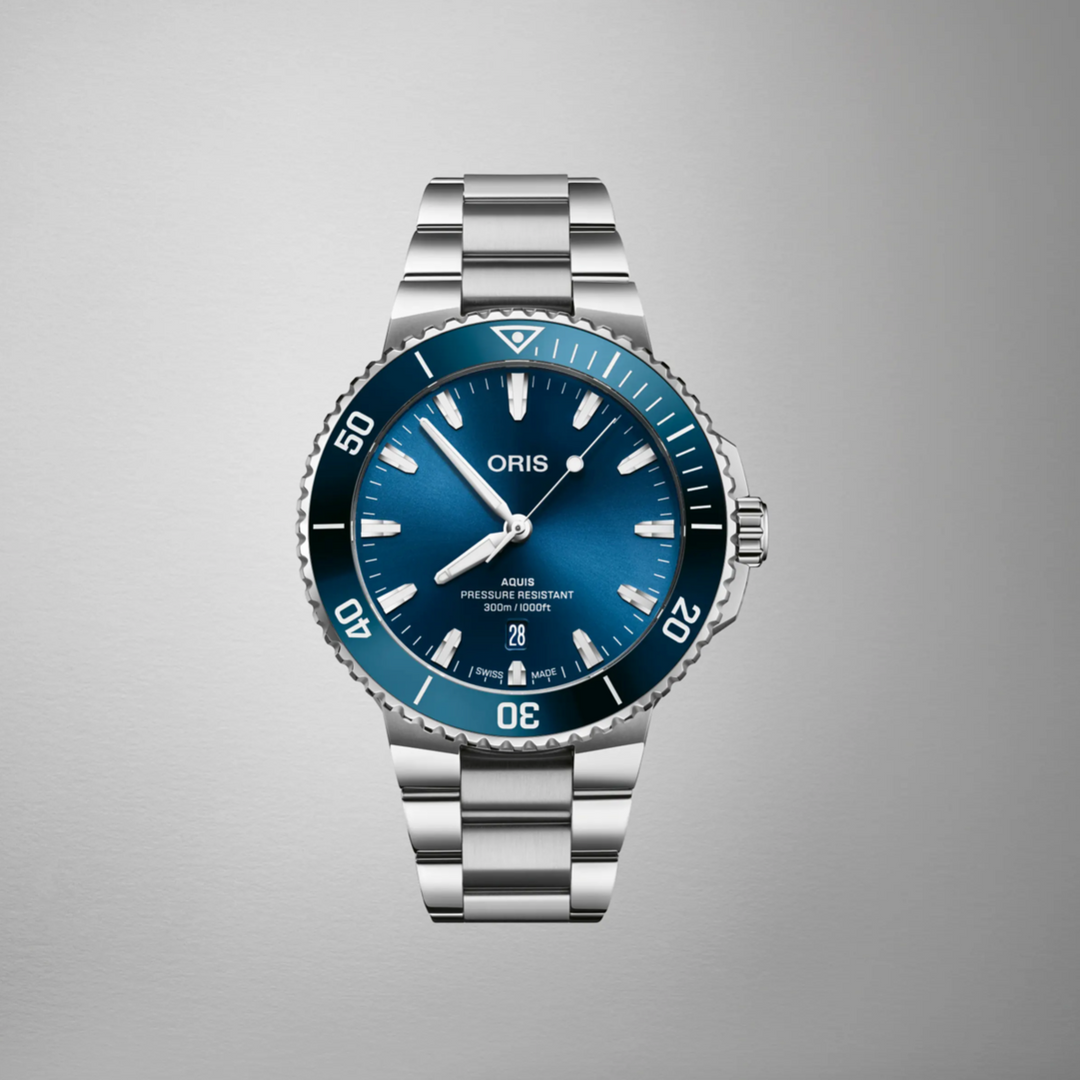 Aquis Date Green Dial 43.50MM Watch