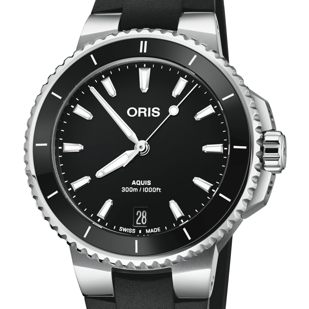Aquis Date Black 36.5MM Watch