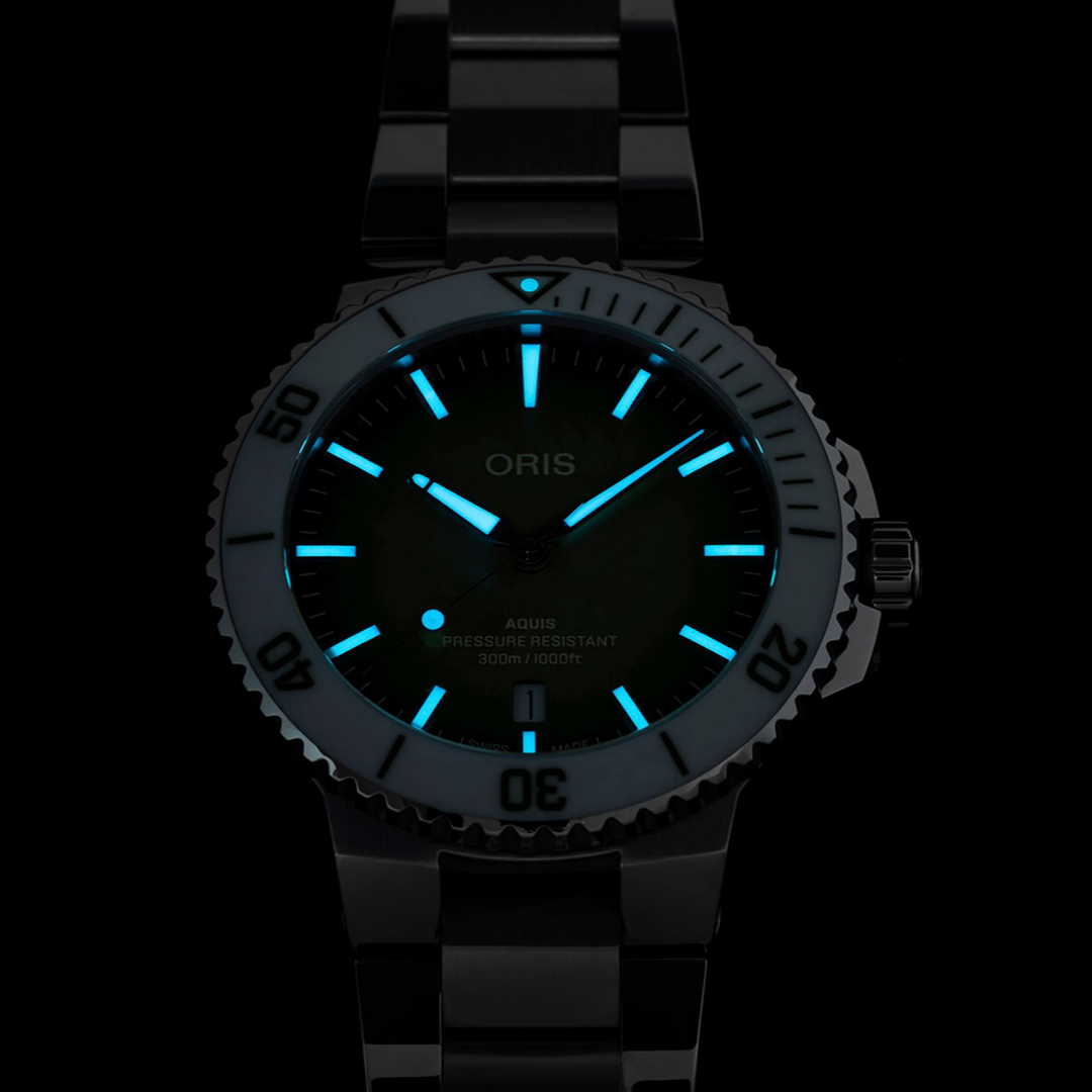 Aquis Date Taste Of Summer 41.5MM Watch