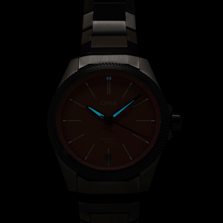 Pro Pilot X Calibre 400, 39MM Watch