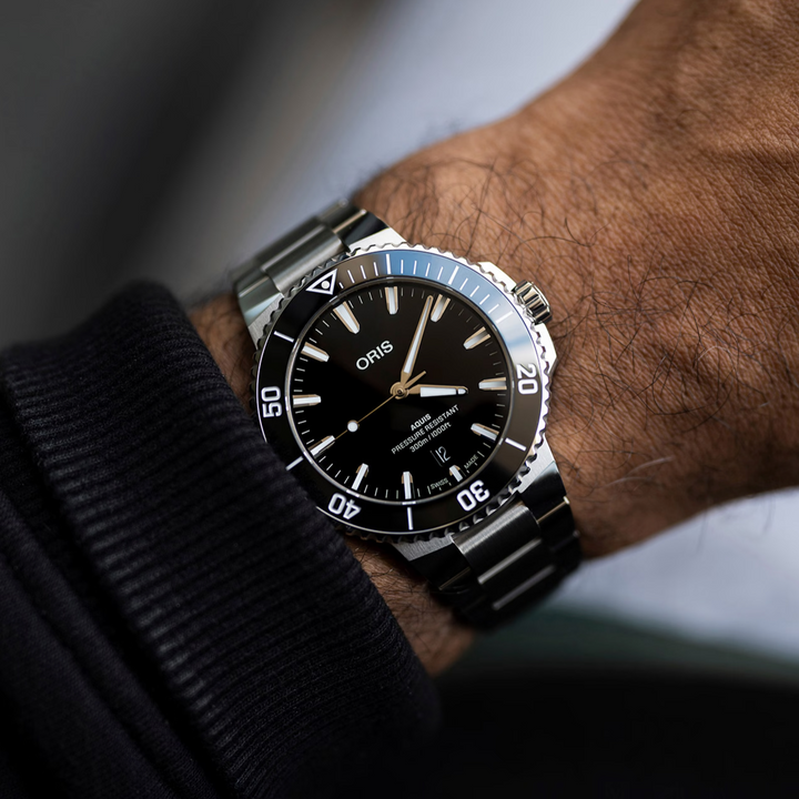 Aquis Date 41.5MM Black Dial Watch