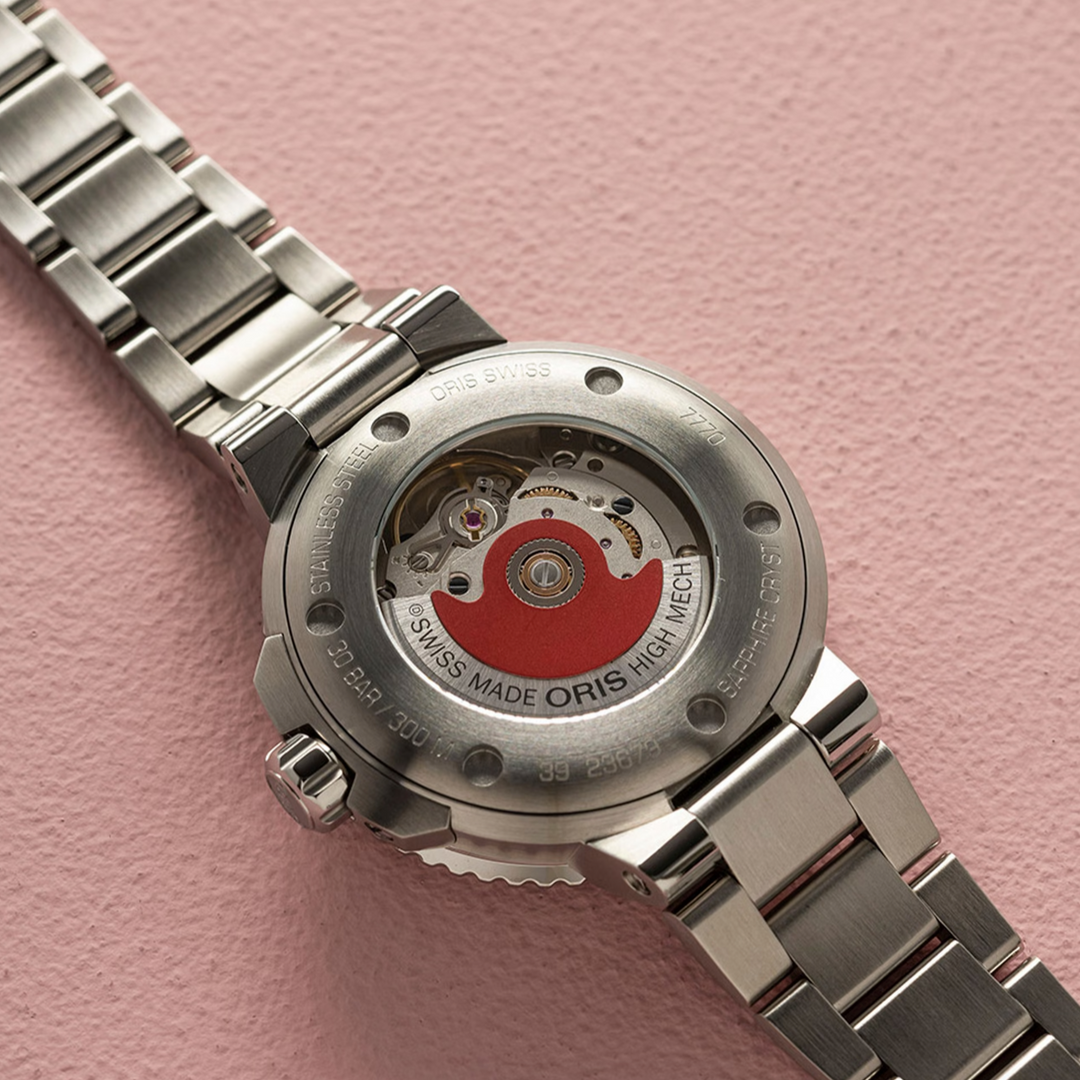 Aquis Date Pink Mother Of Pearl 36.5MM