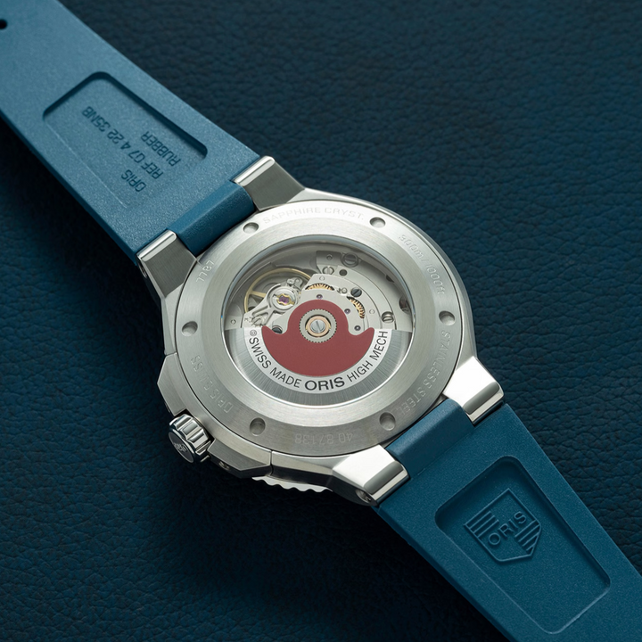 Aquis Date Blue 41.5MM Watch