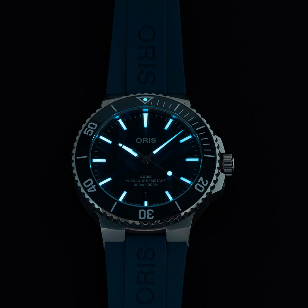 Aquis Date Blue 41.5MM Watch