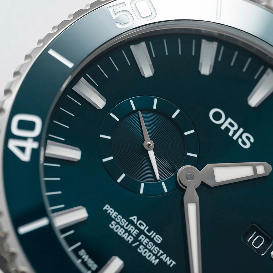 Aquis Small Second Date Blue 45.5MM Watch
