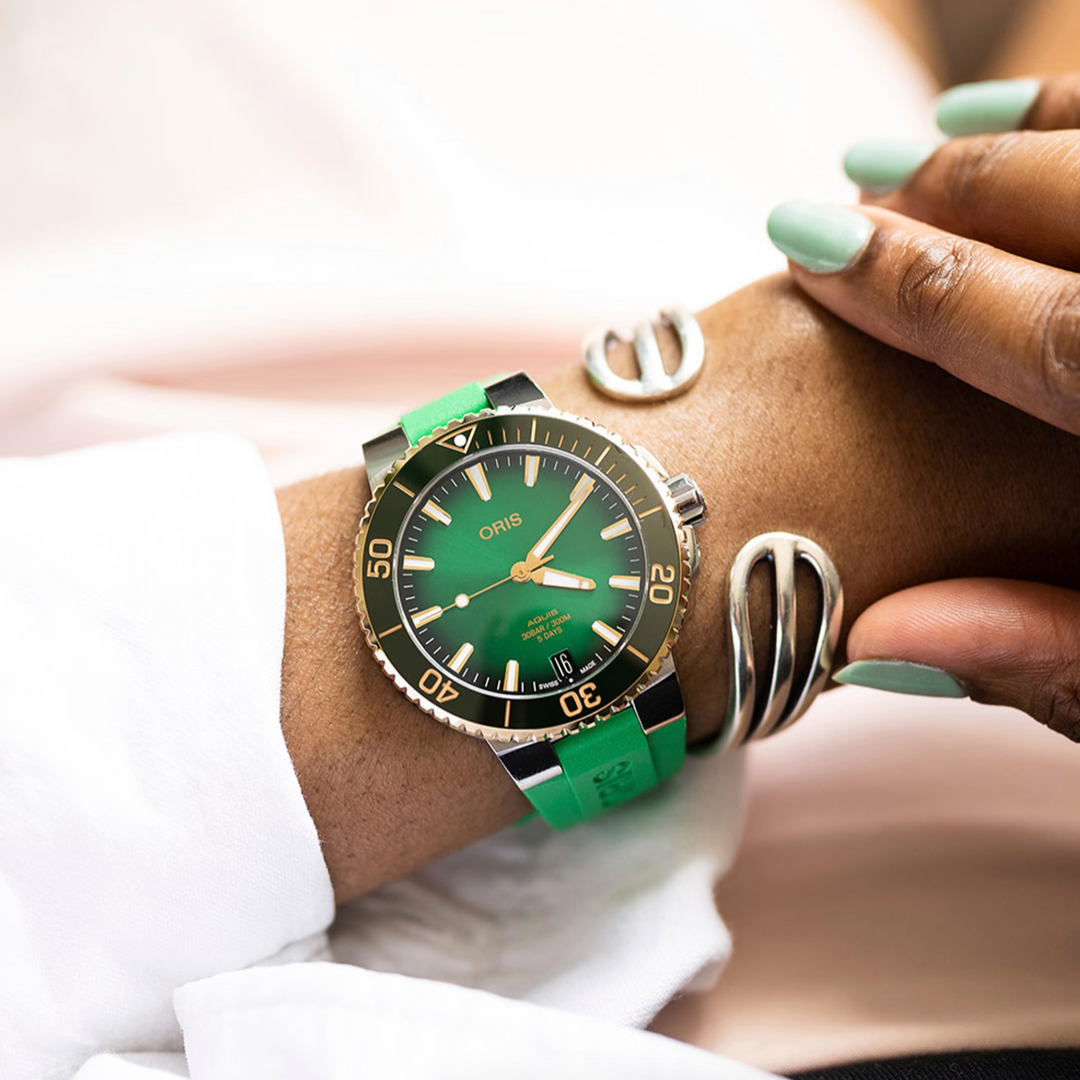 Aquis Bico Date Green 41.5MM Watch