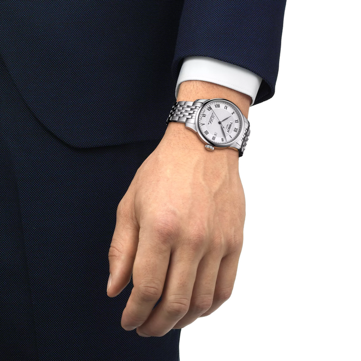 Le Locle Silver 39MM Watch