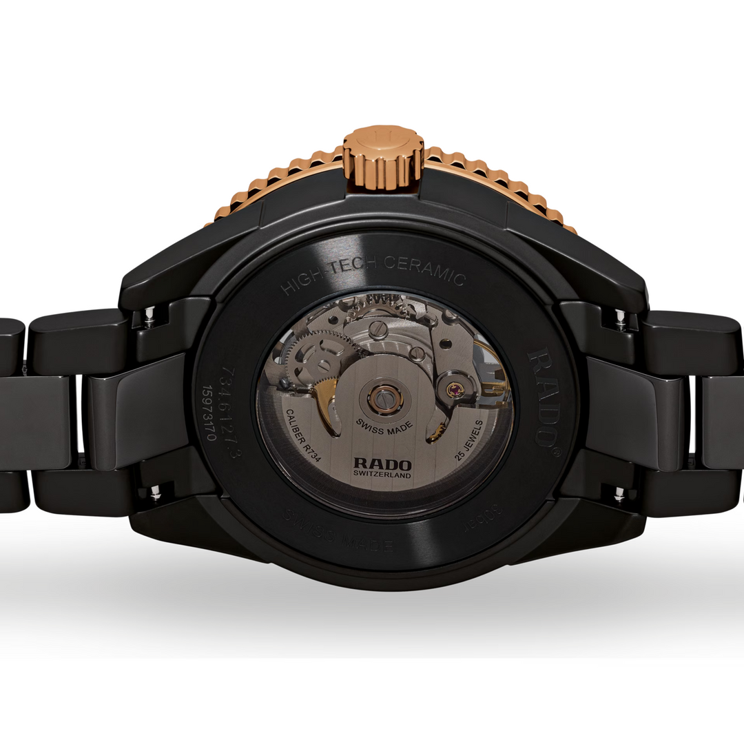 Captain Cook Black/Gold Round 43MM Watch