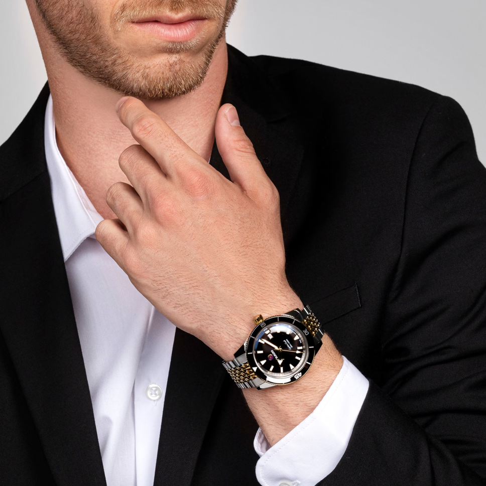 Captain Cook Automatic Black Bezel and Dial 42MM Watch