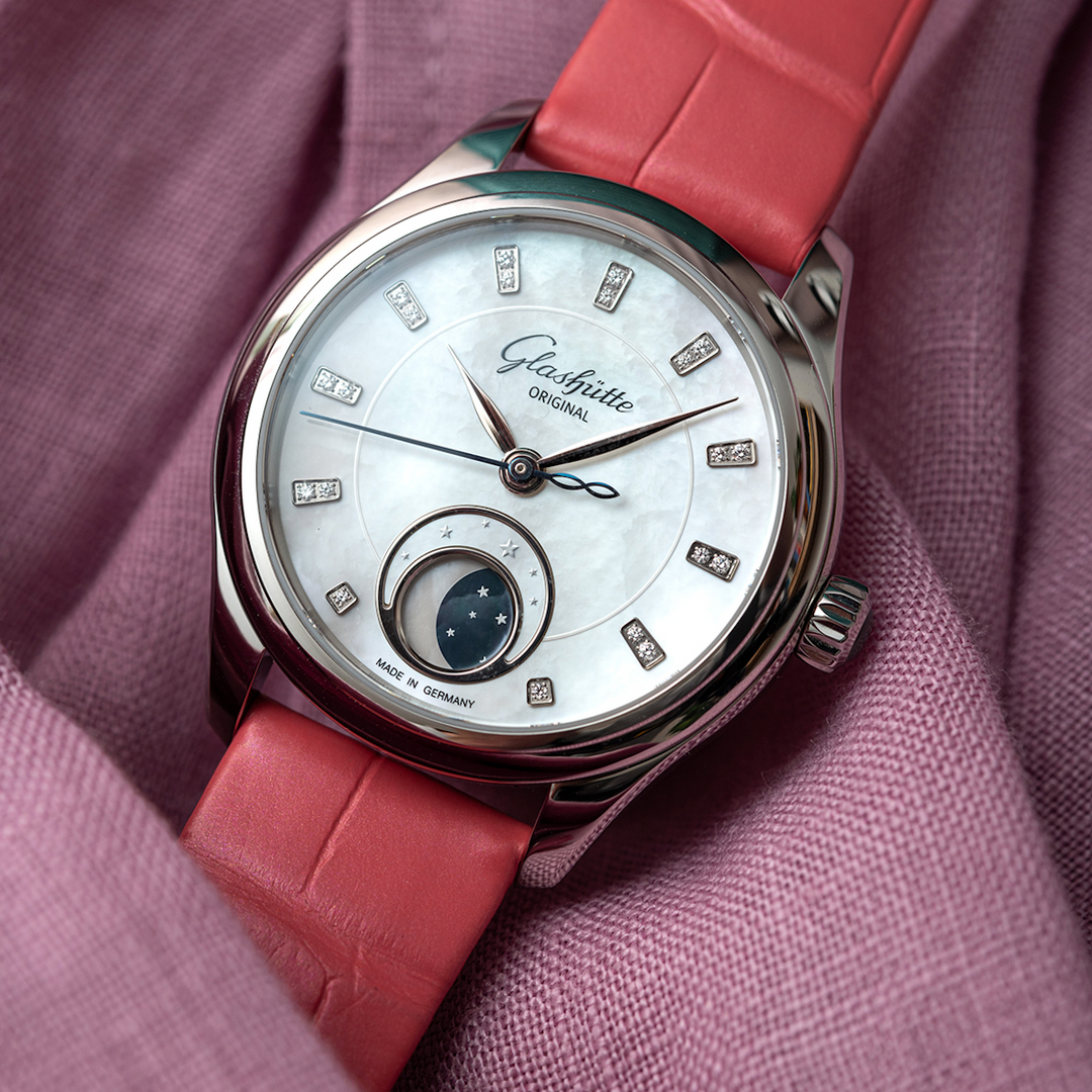 Serenade Luna Watch, 32.50MM