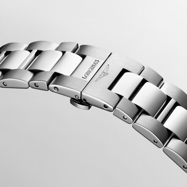 Conquest Sunray Blue Dial Quartz 43MM Watch