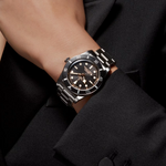 M79000N-0001  Black Bay 54  37mm