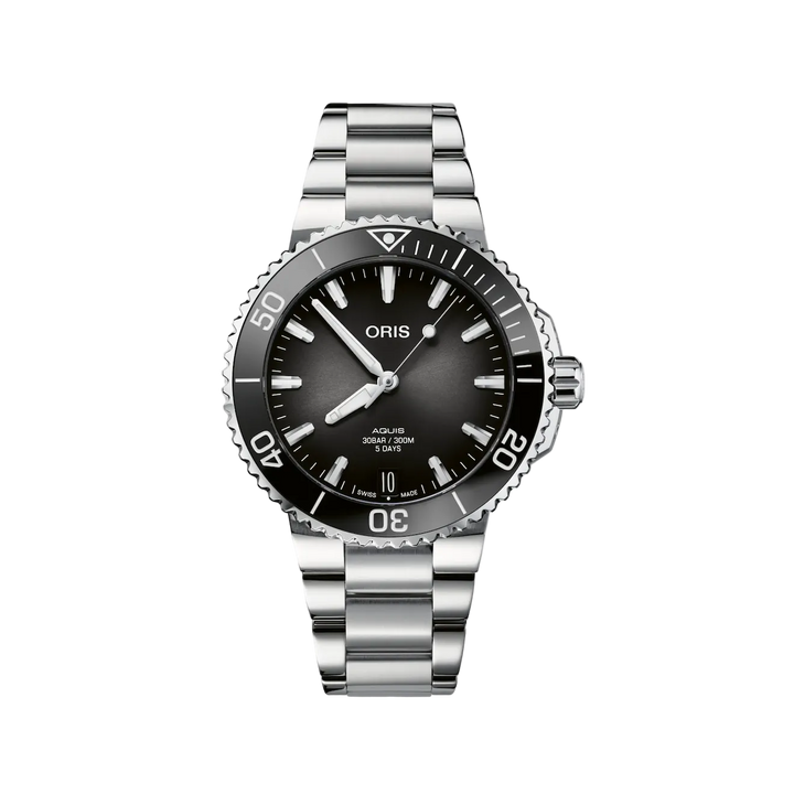 Aquis Date Calibre 400 Grey Dial 41.5MM Watch