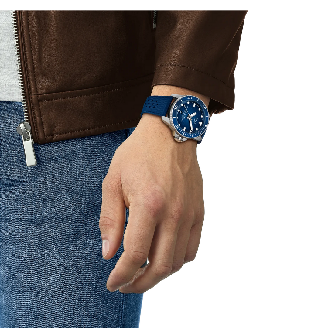 Seastar 2000 Blue Dial and Rubber Strap 44MM Watch