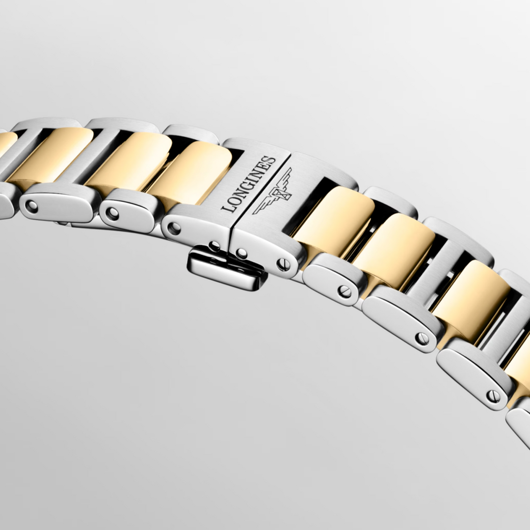 Conquest 34MM Watch