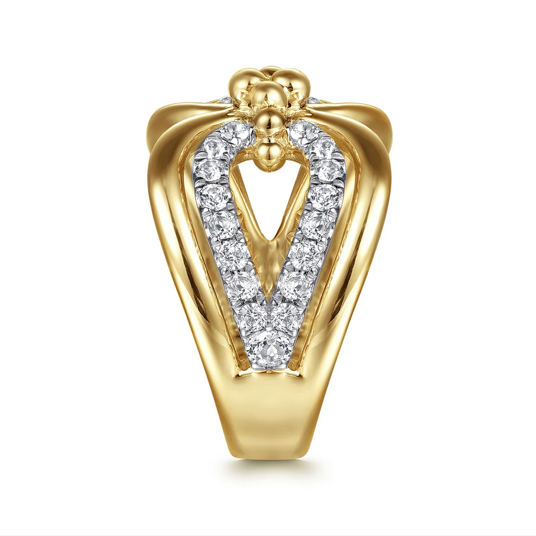 Wide Band Bujukan Clover Ring