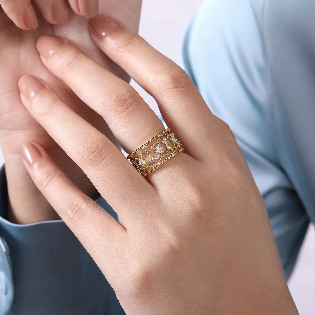 14K Yellow Gold Wide Open Work Diamond Ring with Twisted Rope Edge