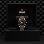 Black Bay 58 [M79030N-0002] - Back view