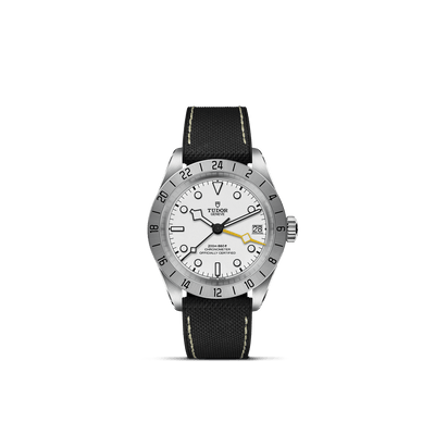 M79470-0006 Black Bay Pro 39mm steel case, Hybrid rubber and leather strap