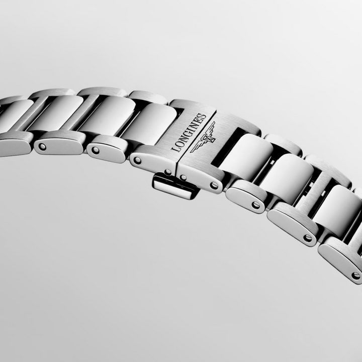 Conquest 38MM Watch