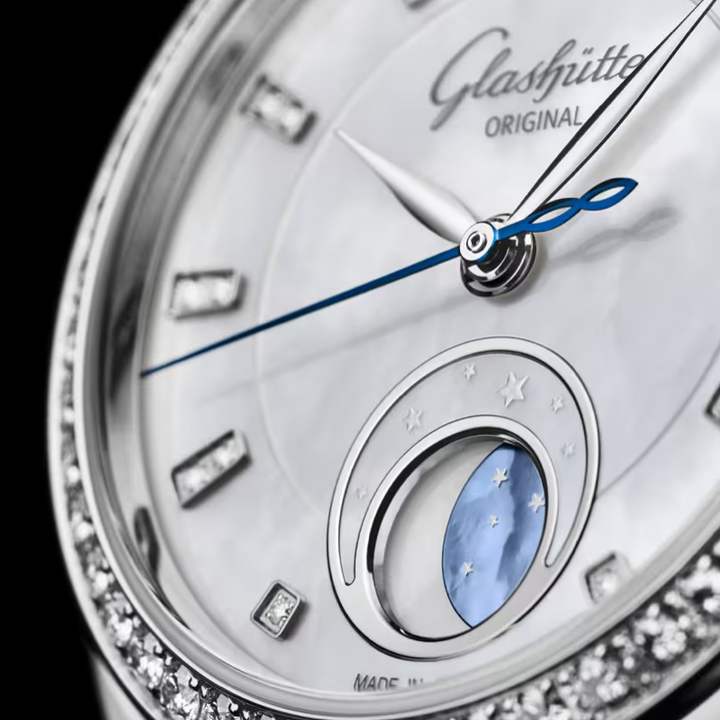 Serenade Luna Watch, Mother of Pearl Dial 32.50MM