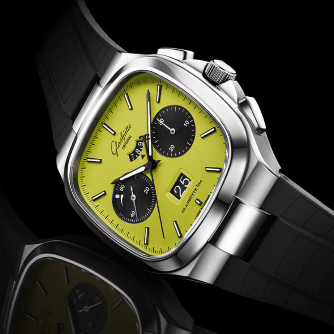 Seventies Chronograph Panorama Date 40MM Watch