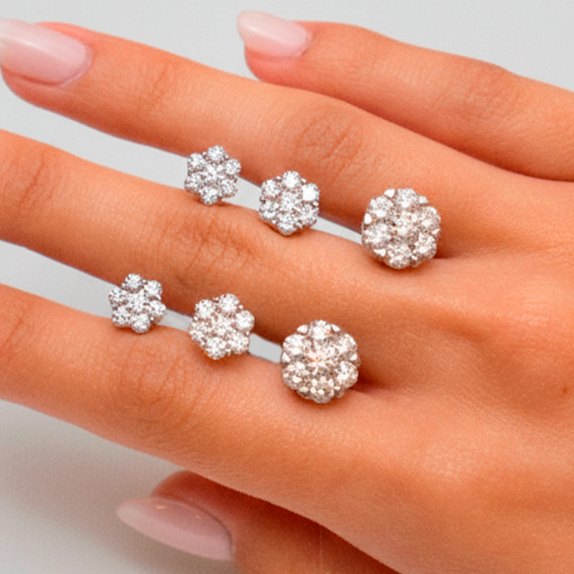 1CT Diamond Flower Stud Earring