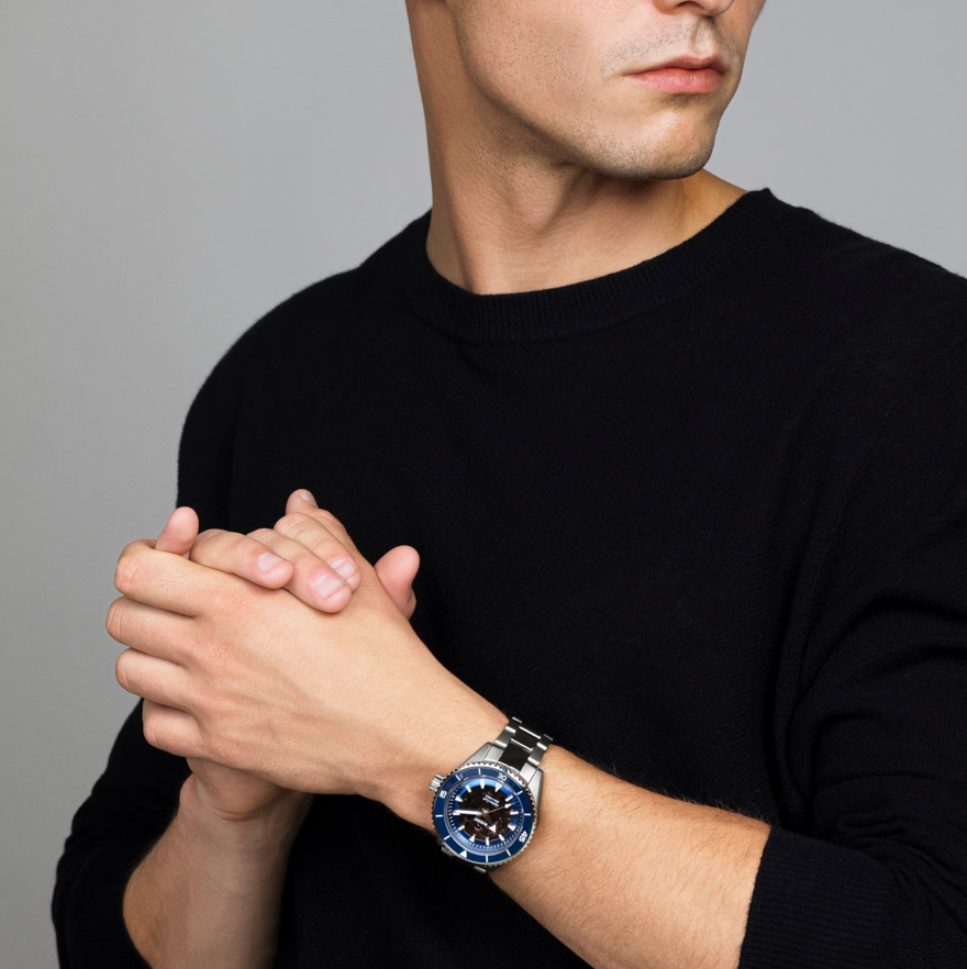 Captain Cook Round Ceramic/Titanium 43MM Watch