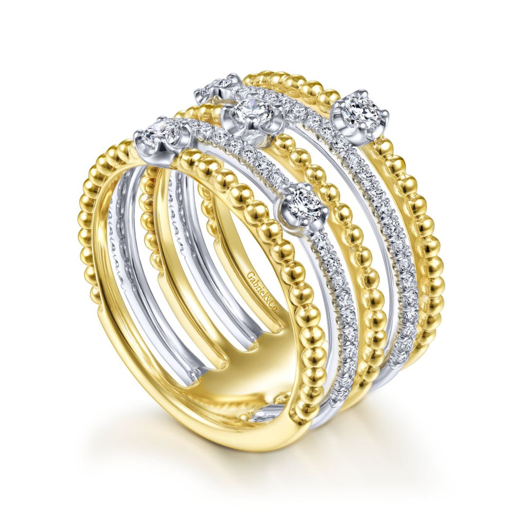 Spectacular Diamonds Ring