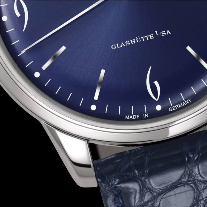 Sixties Watch, Blue Dial 39MM