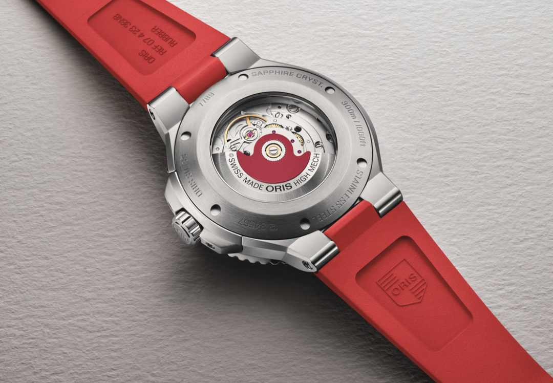 Aquis Date Relief 43.5MM Watch