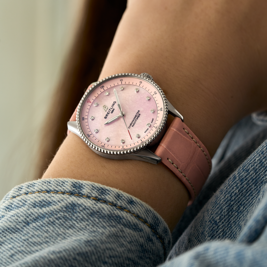 Navitimer 32MM Pink Mother Pearl Watch