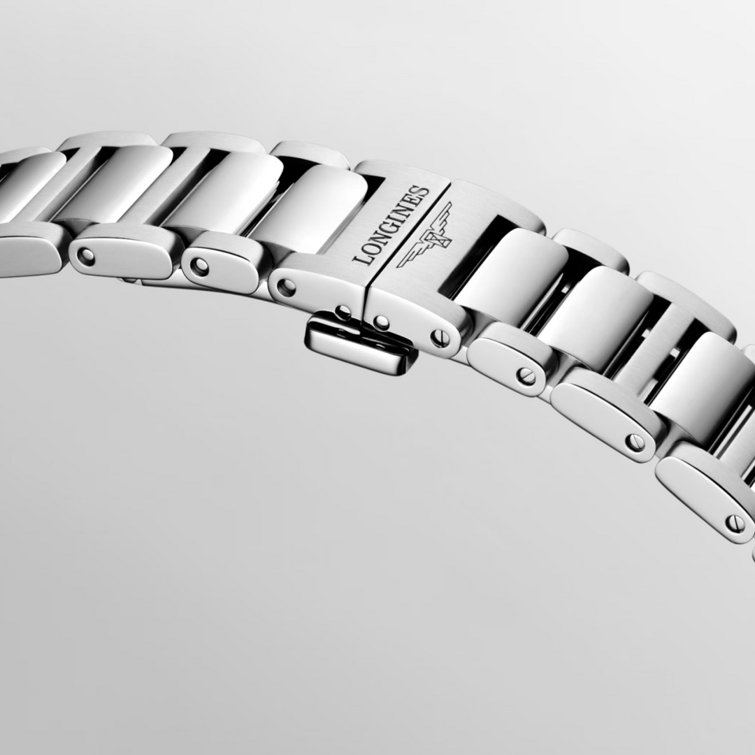 Conquest 34mm Watch